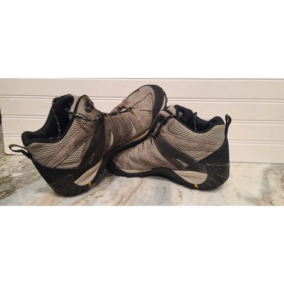 Merrell Mens Mid Hiking Boots Size 10.5 J81953